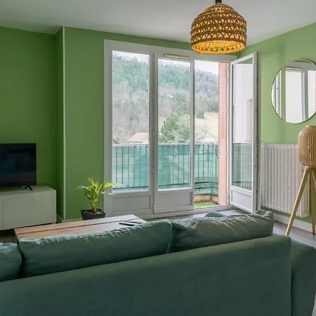 Apartment T3 Lumineux - 4 Personnes - Parking Et Wi-fi *